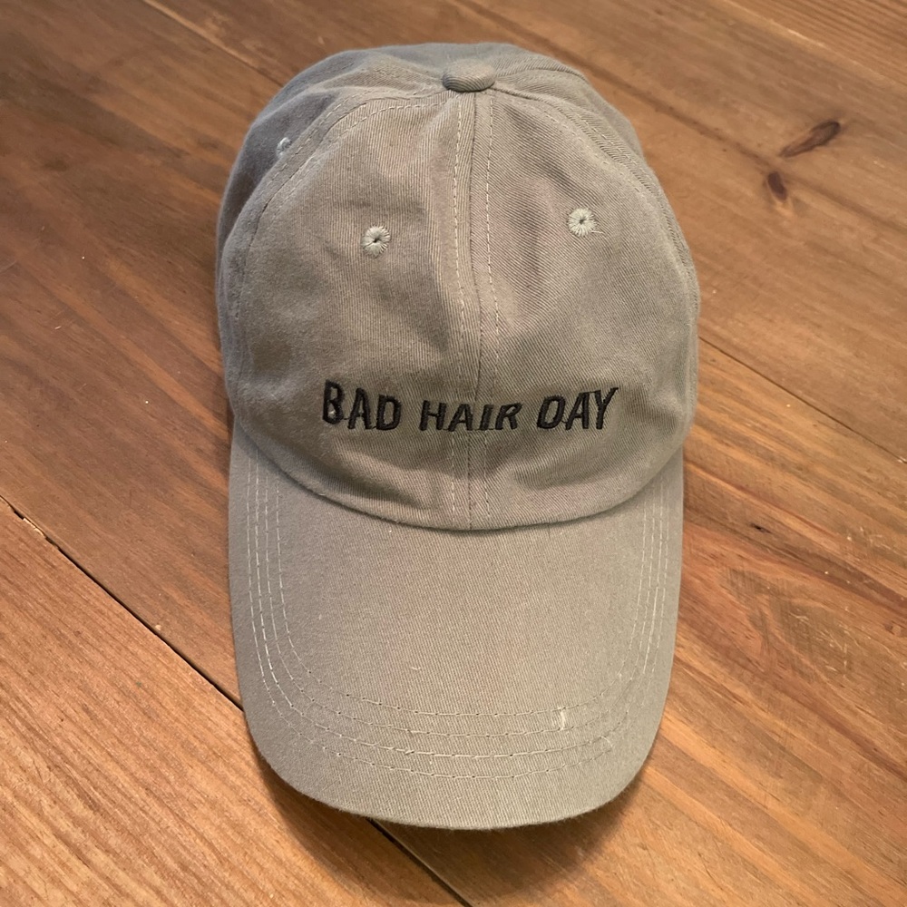 Bad hair day women’s hat green